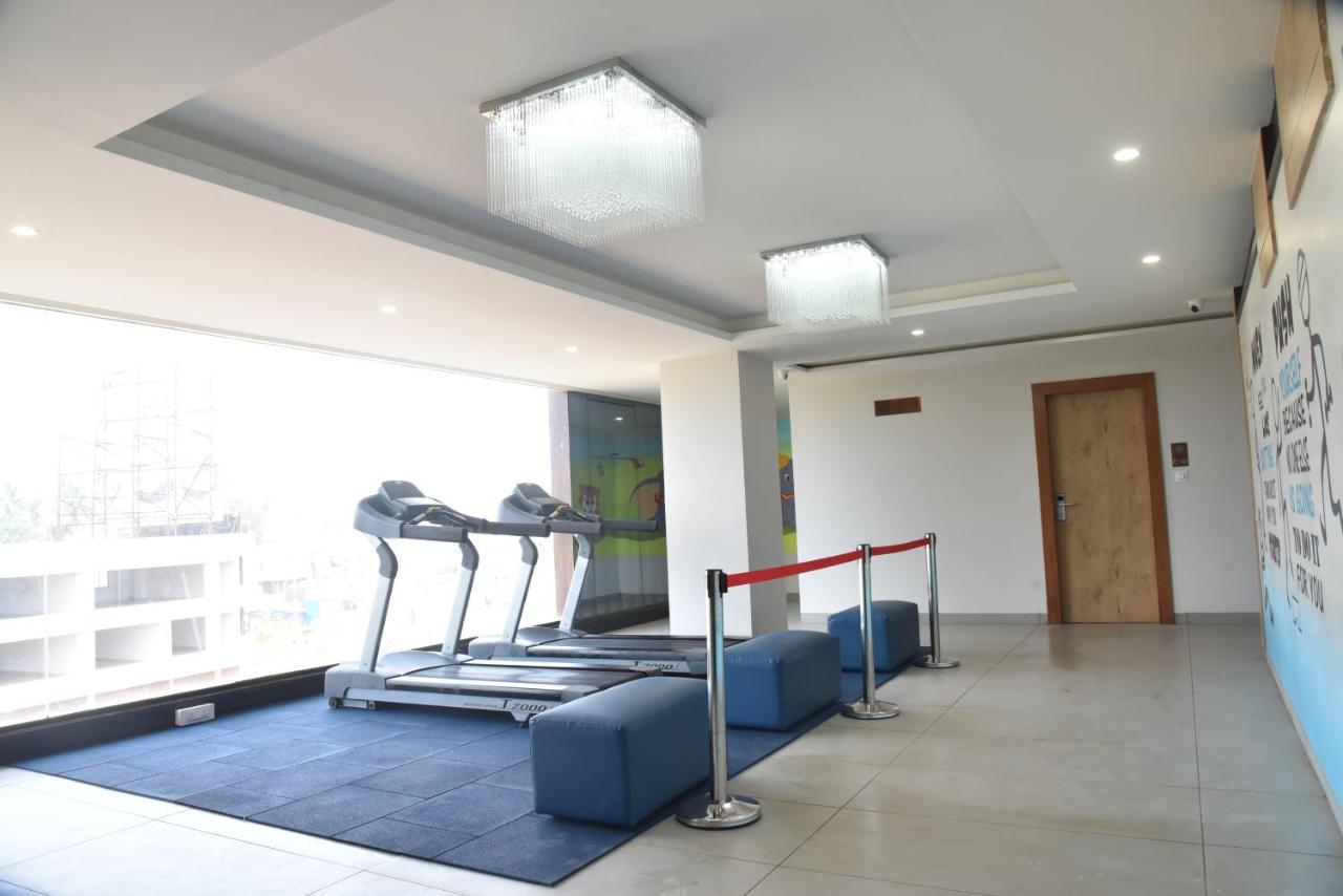 The Oaks Comforts Hubli Exterior photo